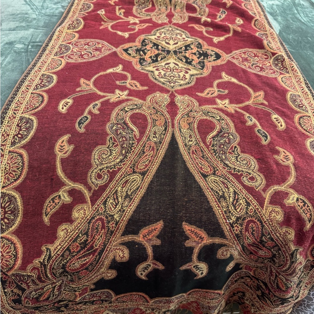Nicole's Boutique Paisley Scarf